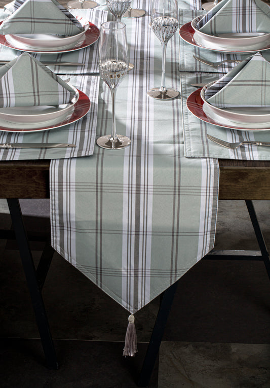 13pc Runner Set Grey Tartan