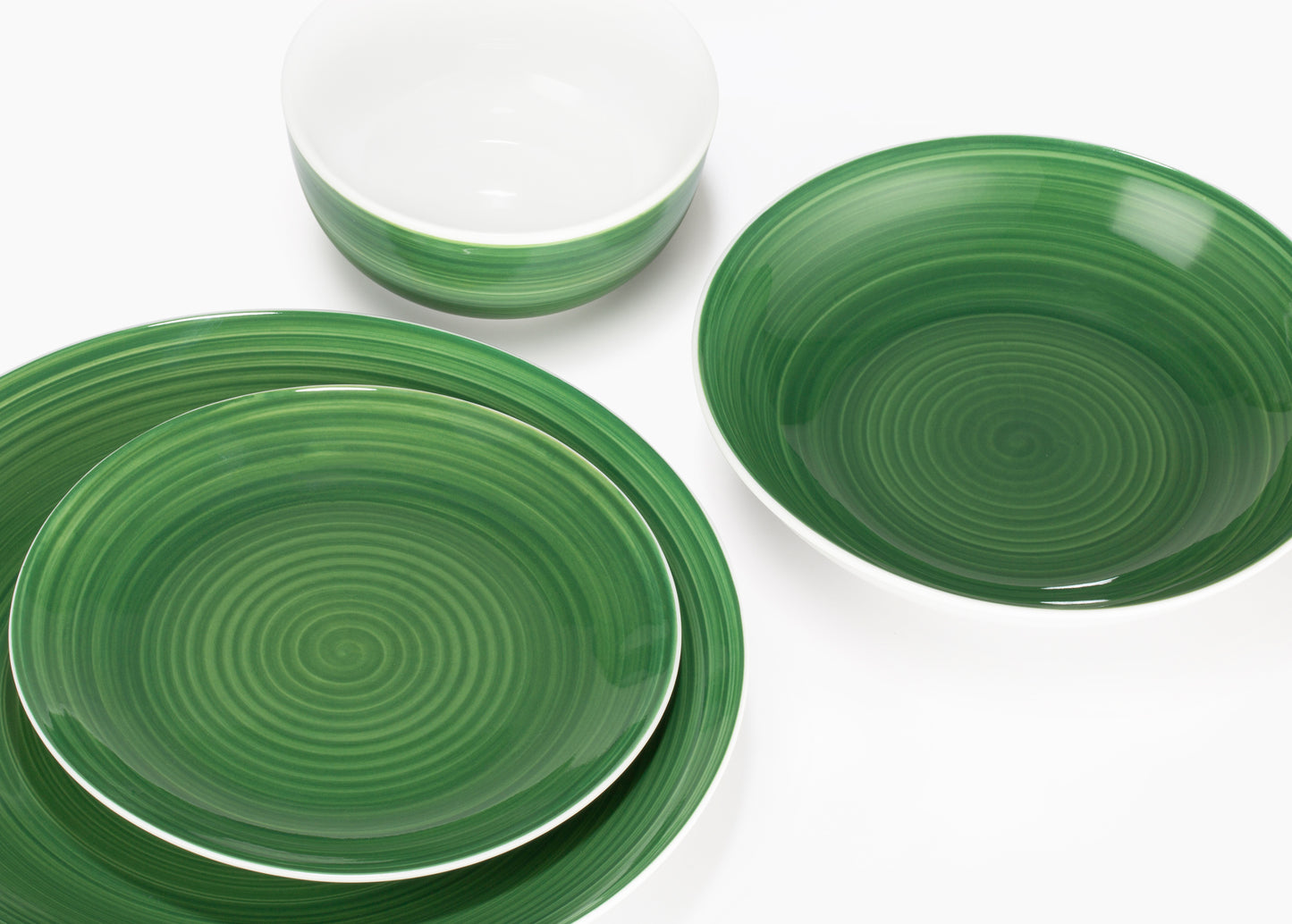 Spinwash Green Porcelain Dinnerware Set, 16 Pieces