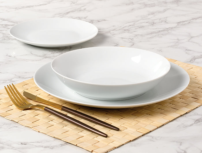 Waterside 18pc White Coupe Porcelain Dinnerware Set; 6 Dinner Plates, Side Plates & Bowls (video attached)