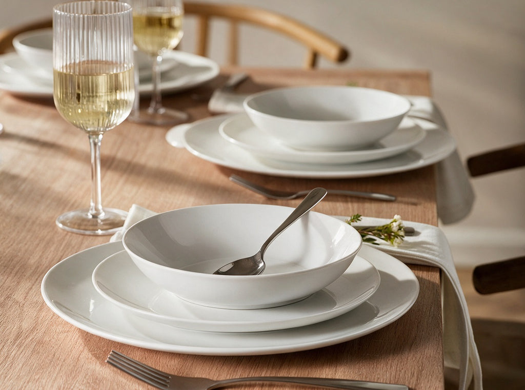 Waterside 18pc White Coupe Porcelain Dinnerware Set; 6 Dinner Plates, Side Plates & Bowls (video attached)