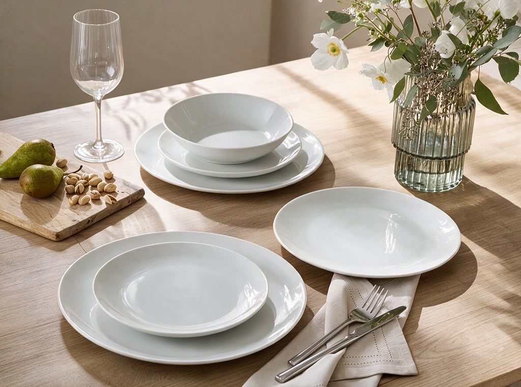 Waterside 18pc White Coupe Porcelain Dinnerware Set; 6 Dinner Plates, Side Plates & Bowls (video attached)