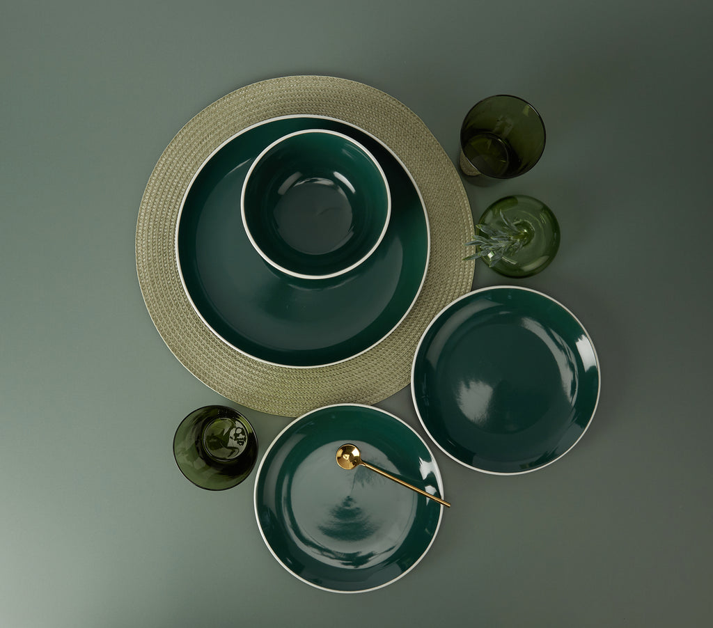 Waterside 12pc Emerald Green Stoneware Dinnerware Set (video attached)