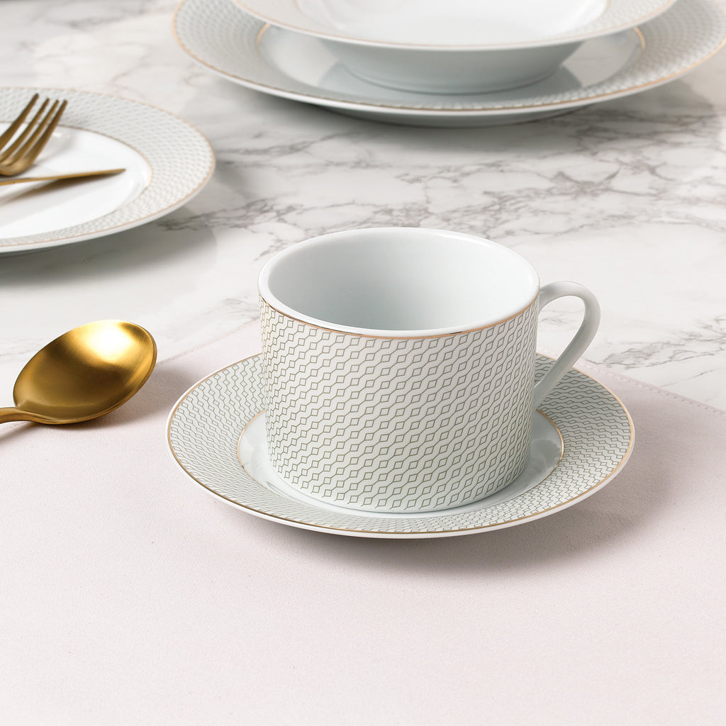 Waterside Premium 20pc Diamond & Gold Porcelain Dinnerware (video attached)