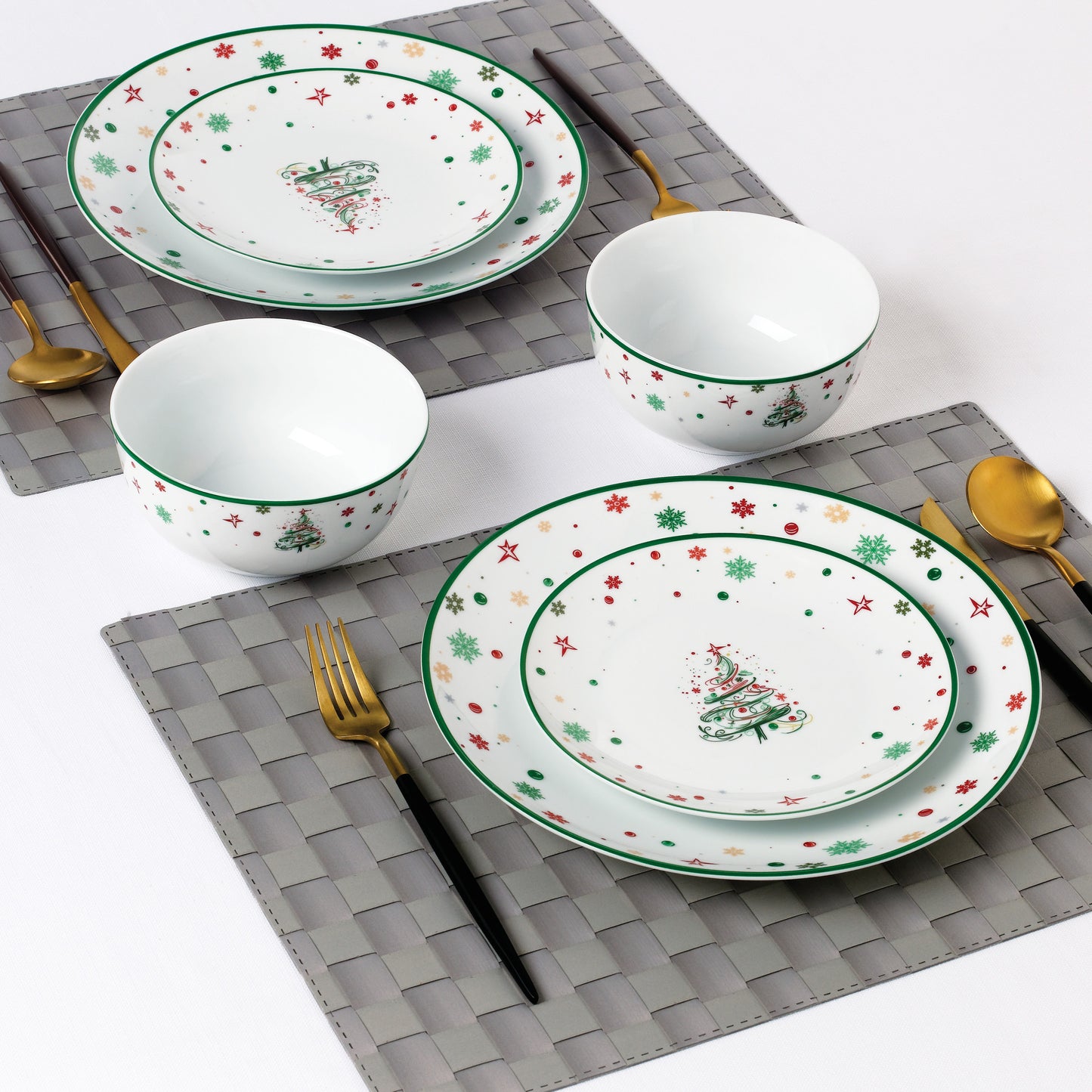 Xmas Tree Porcelain Dinner Set, 12 Pieces