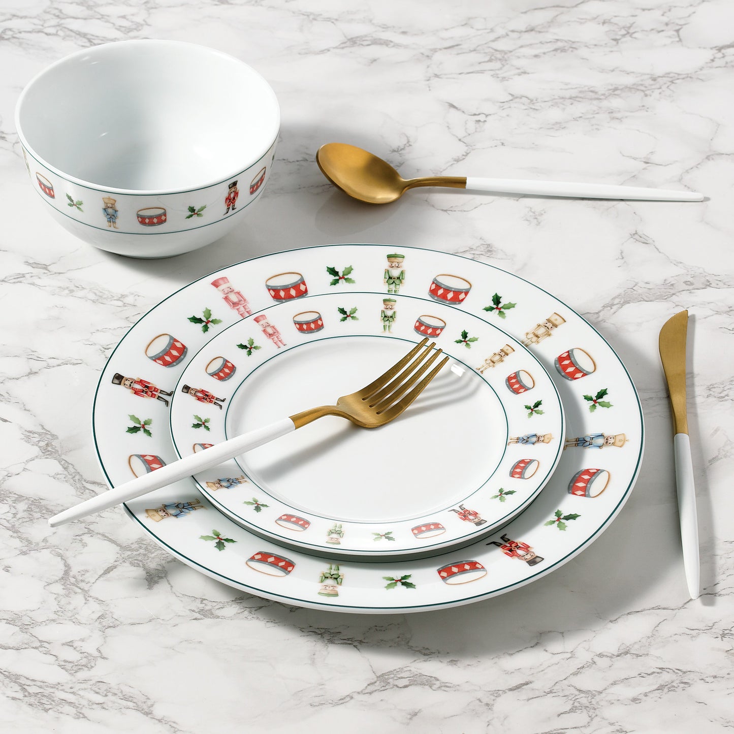 Nutcracker Porcelain Dinner Set, 12 Pieces