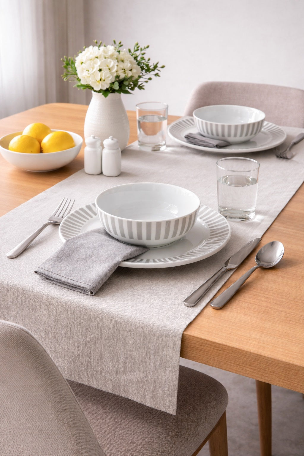 Waterside 12pc Grey Stripe Porcelain Dinner Set ( video attached)