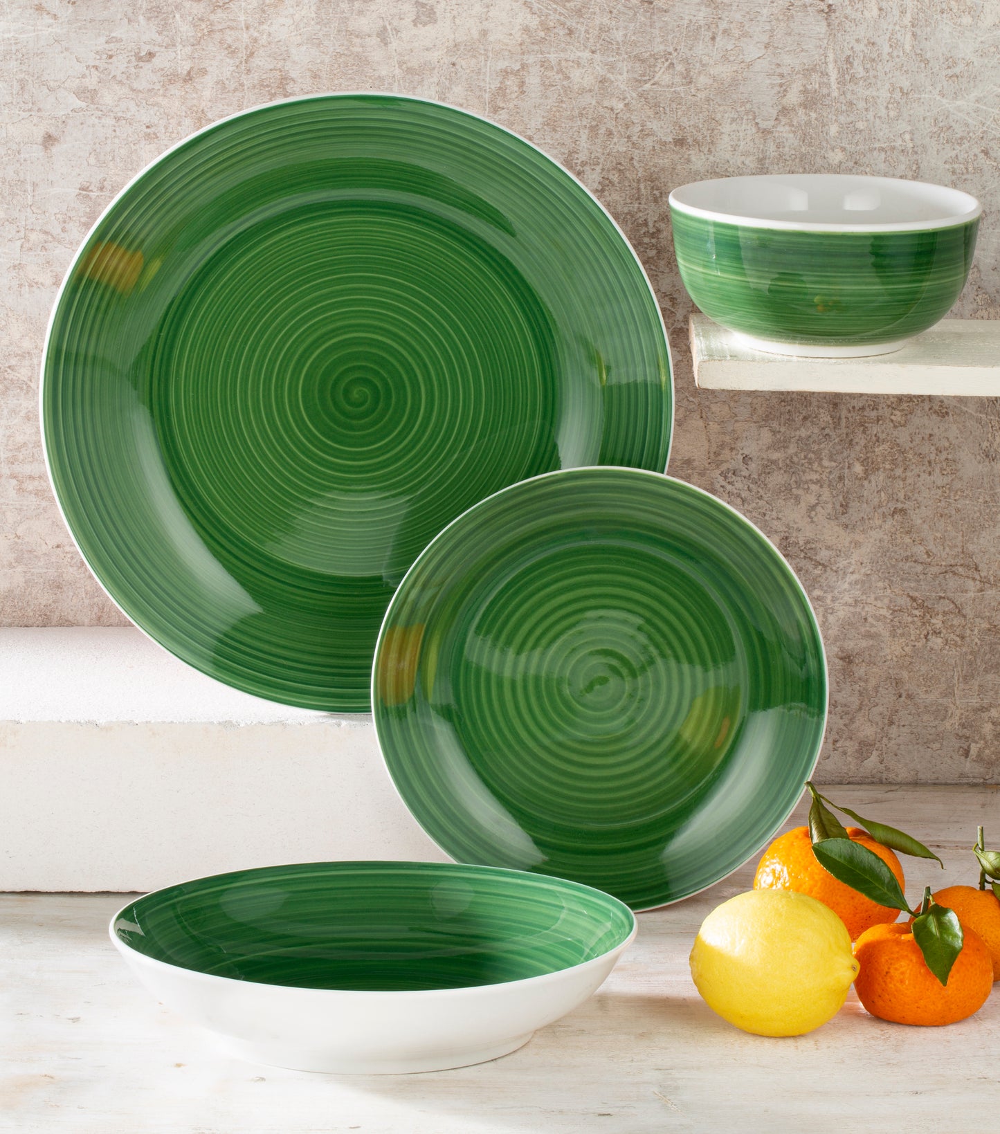 Spinwash Green Porcelain Dinnerware Set, 16 Pieces