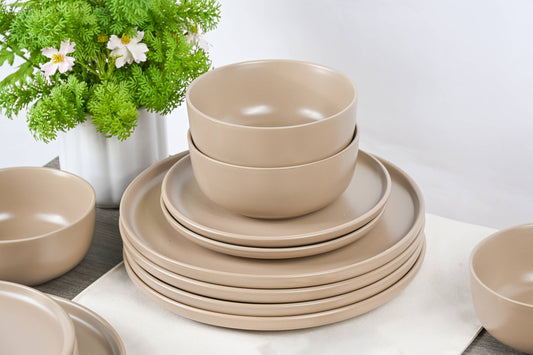 Solid Beige Stoneware Dinner Set, 16 Pieces