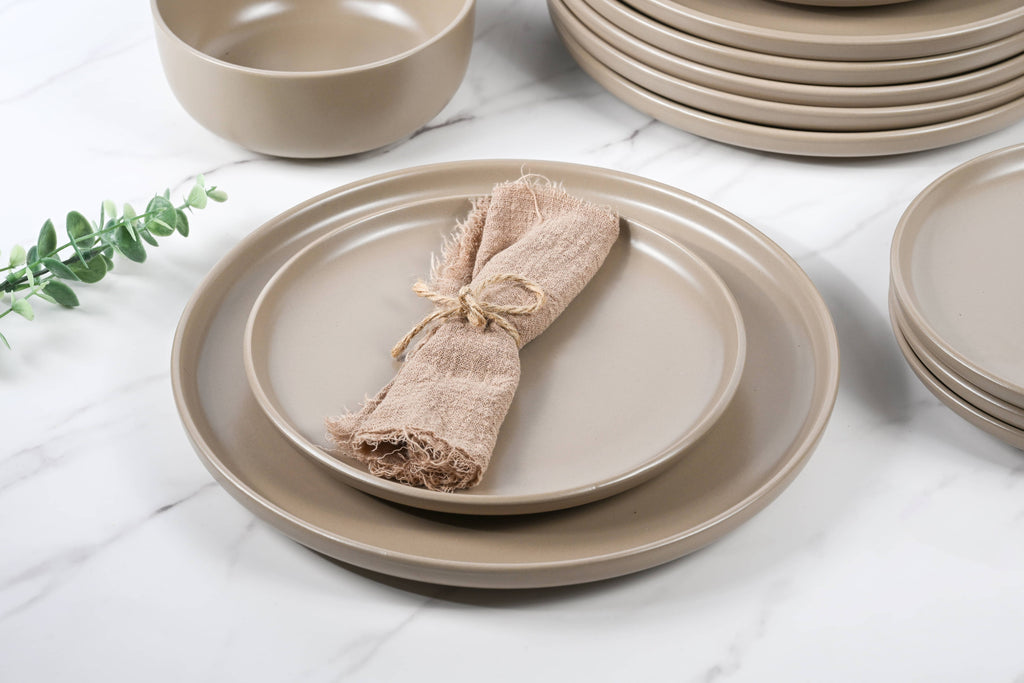 Solid Beige Stoneware Dinner Set, 18 Pieces