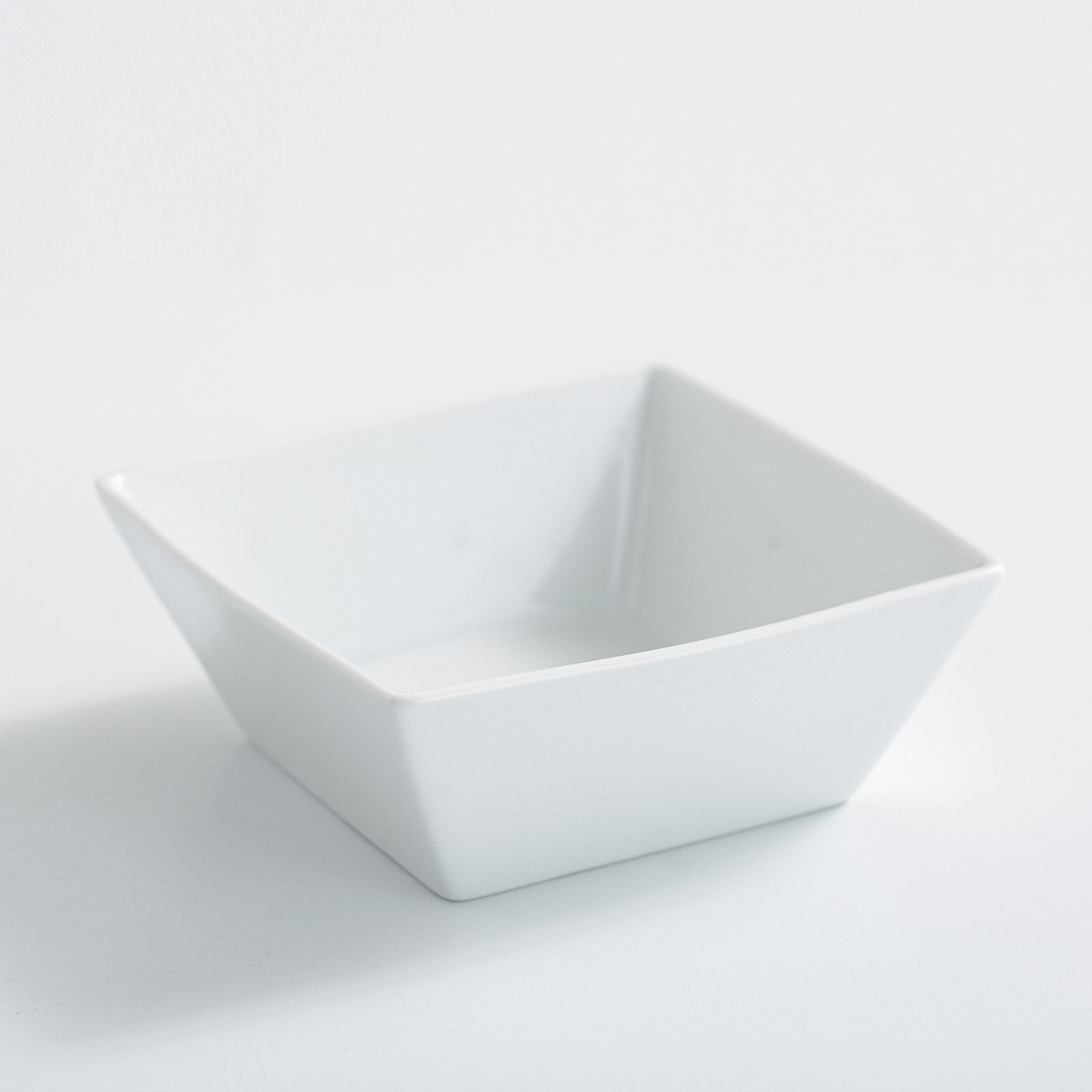 *** SPECIAL OFFER *** Waterside 12pc White Square Porcelain Dinnerware Set