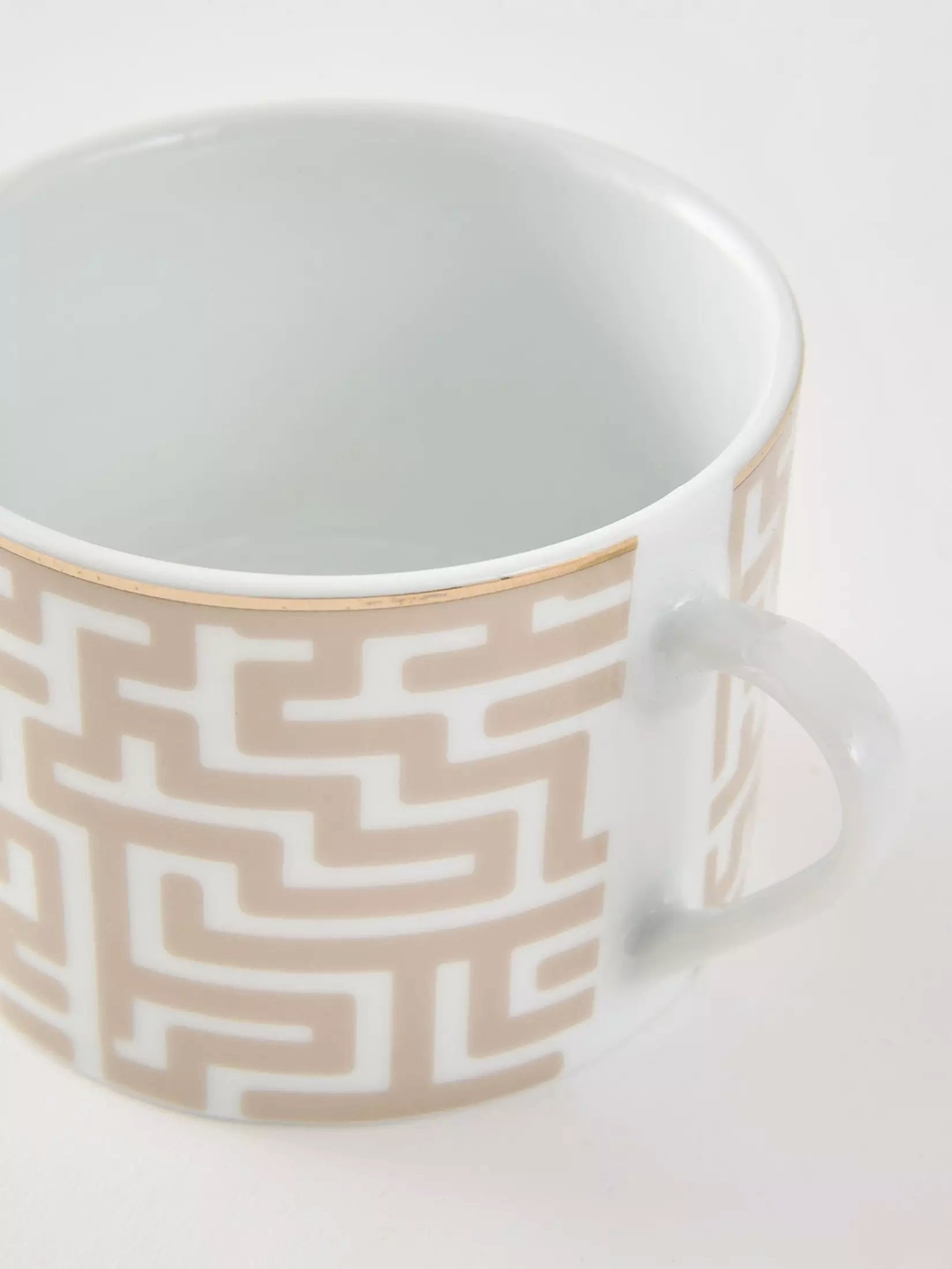 Waterside 20pc Mosaic Cream & Gold Porcelain Dinnerware (video attached)