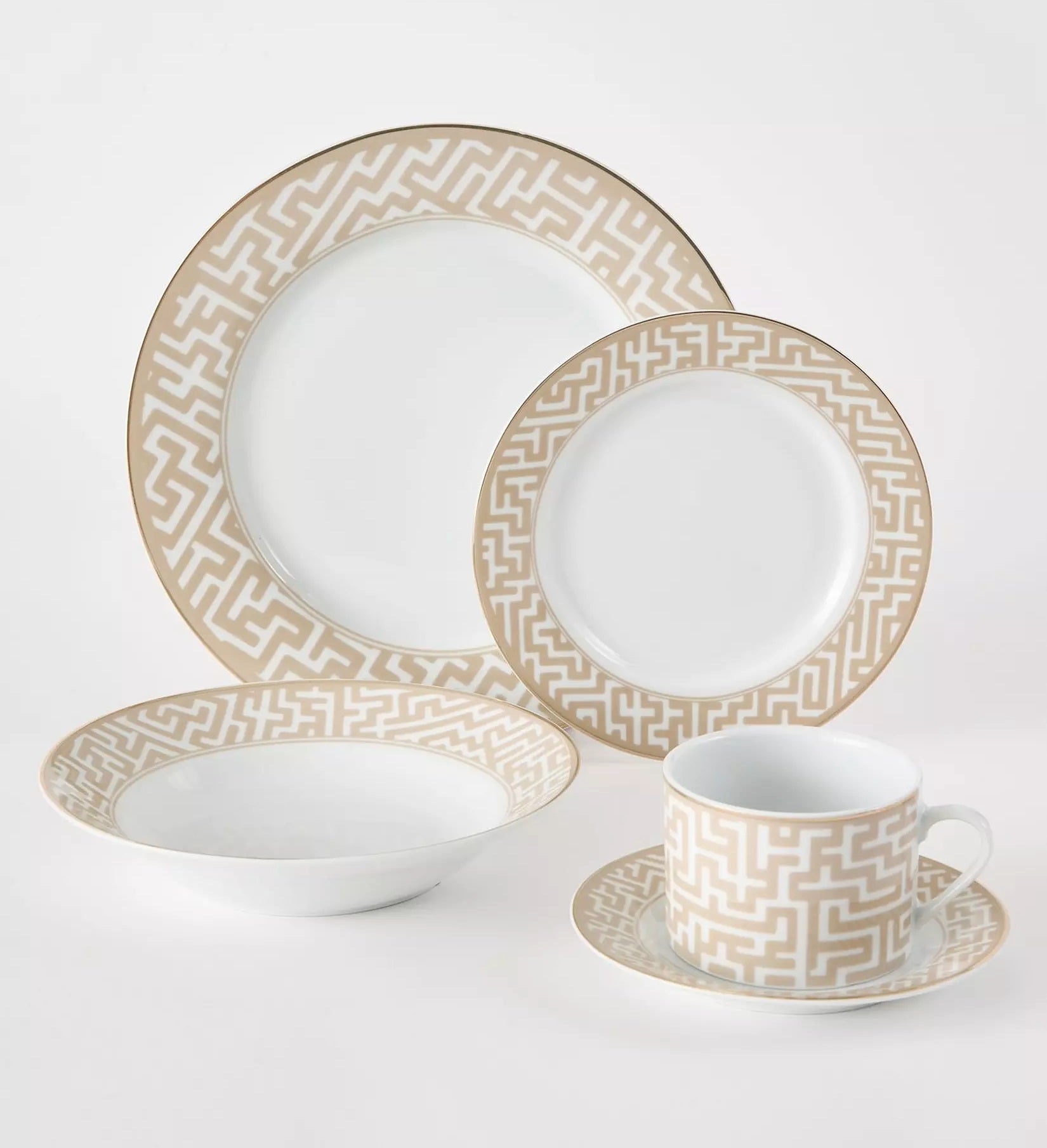 Waterside 20pc Mosaic Cream & Gold Porcelain Dinnerware (video attached)