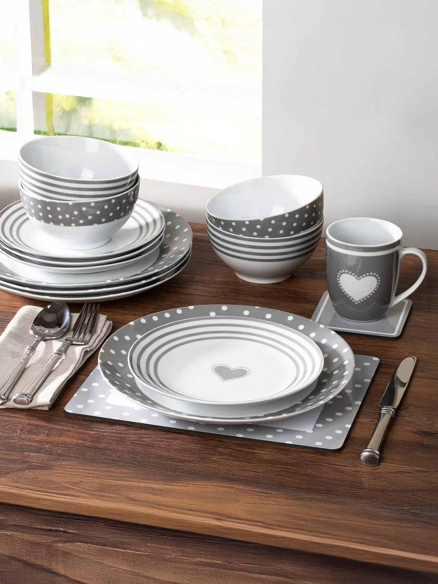*** BLACK FRIDAY SPECIAL *** Grey Heart Combination Tableware Set; Porcelain, Placemats and Cutlery, 80 Pieces