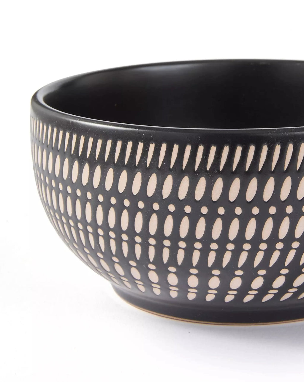 Waterside 16pc Black & Cream Dash Stoneware Dinner Set, 4 Dinner Plates, Side Plates, Deep Bowls and Soup Bowls