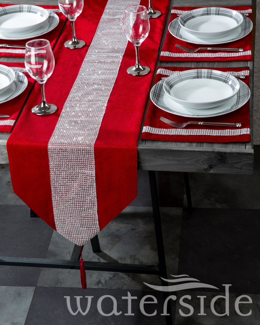 Waterside 7pc Velvet Red Diamante Runner Set