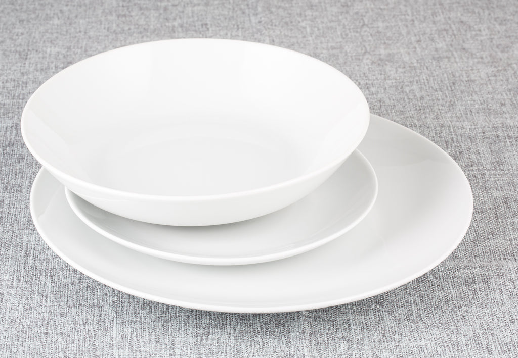 Waterside 18pc White Coupe Porcelain Dinnerware Set; 6 Dinner Plates, Side Plates & Bowls (video attached)